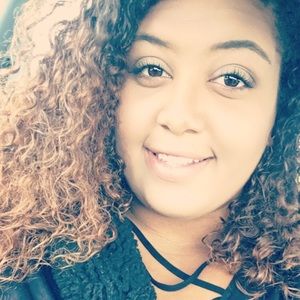 Meet your Posher, Juliyana